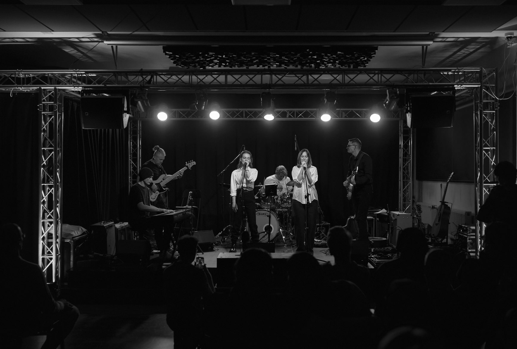 Koncert Charytatywny dla Domu Dziecka w Kłodzku - Centrum Kultury Świecie 